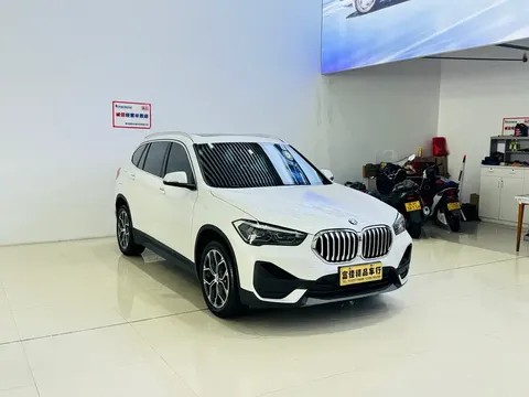2022 BMW X1 sDrive25Li