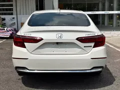 2019 Honda Inspire Hybrid 2.0L VI, белый — фото 7