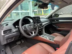 2019 Honda Inspire Hybrid 2.0L VI, белый — фото 11