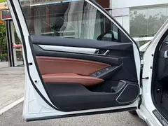 2019 Honda Inspire Hybrid 2.0L VI, белый — фото 12