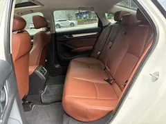 2019 Honda Inspire Hybrid 2.0L VI, белый — фото 13