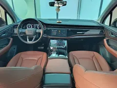 2022 Audi Q7 55 TFSI quattro S line, чёрный — фото 7