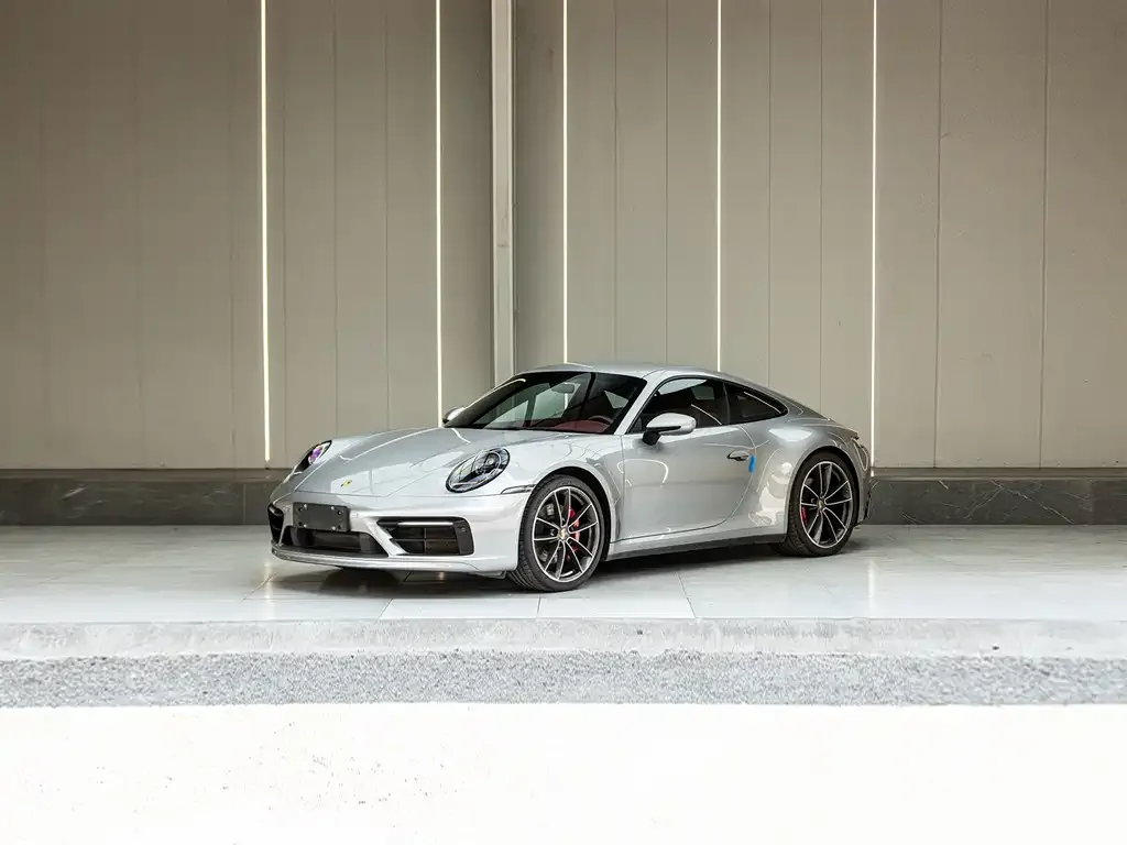 2023 Porsche 911 Carrera S 3.0T
