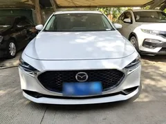 2021 Mazda 3 2.0L AT, белый — фото 3