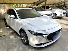 2021 Mazda 3 2.0L AT, белый — фото 4