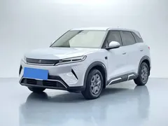 2025 BYD Yuan UP Smart Driving 401km Vitality, белый — фото 1
