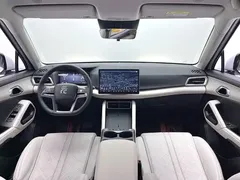 2025 BYD Yuan UP Smart Driving 401km Vitality, белый — фото 8