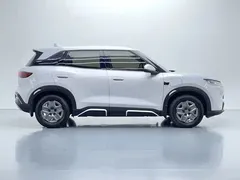 2025 BYD Yuan UP Smart Driving 401km Vitality, белый — фото 9
