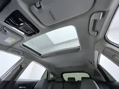2022 Toyota Venza Hybrid 2.5L CVT 2WD Luxury, белый — фото 14