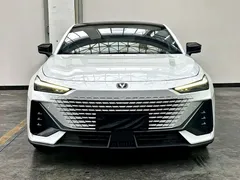 2023 Changan UNI-V 1.5T, белый — фото 2