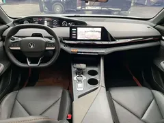 2023 Changan UNI-V 1.5T, белый — фото 5