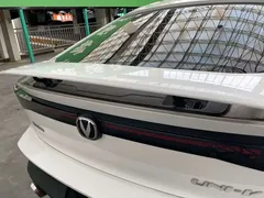 2023 Changan UNI-V 1.5T, белый — фото 13