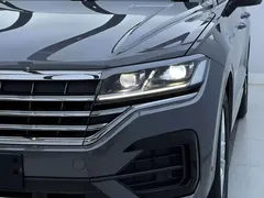 2021 Volkswagen Touareg 2.0TSI — фото 6