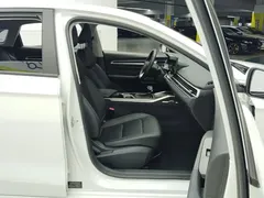 2023 Geely Emgrand 1.5L CVT, белый — фото 8