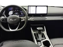 2023 Geely Emgrand 1.5L CVT, белый — фото 12
