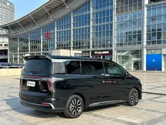 2023 Hongqi HQ9 2.0T, чёрный — фото 7