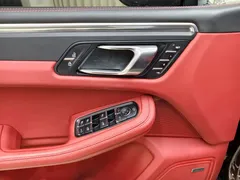 2021 Porsche Macan 2.0T — фото 14