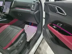 2023 Hongqi HS3 1.5T 2WD, белый — фото 9