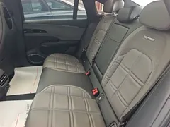 2024 Hongqi EH7 760 Pro+ 4WD — фото 22