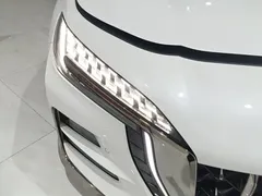 2023 Hongqi H6 2.0T, белый — фото 11
