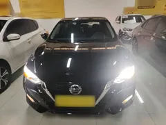 2022 Nissan Sylphy 1.6L XL CVT, чёрный — фото 3