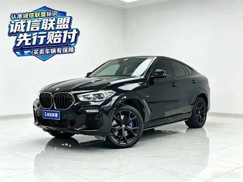 2021 BMW X6 M
