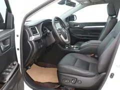 2021 Toyota Highlander 2.0T 4WD Luxury 7, белый — фото 4