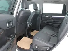 2021 Toyota Highlander 2.0T 4WD Luxury 7, белый — фото 6