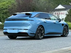 2025 Zeekr 007GT 4WD 75kWh, синий — фото 28
