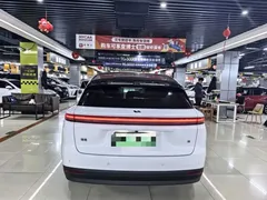 2025 Li Auto i6 4WD, белый — фото 4