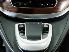 2021 Mercedes-Benz V-Class V 260, чёрный — фото 14