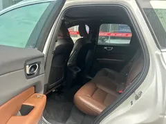 2023 Volvo XC60 4WD Luxury, белый — фото 7