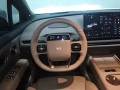 2025 Li Auto i6 2WD Standard — фото 11