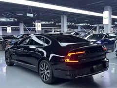 2022 Volvo S90, чёрный — фото 12