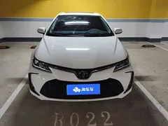 2021 Toyota Corolla 1.2T S-CVT PLUS, белый — фото 2