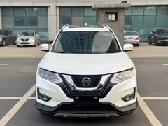 2021 Nissan X-Trail 2.5L CVT 4WD XL ITS 3rows, белый — фото 2