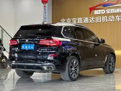 2022 BMW X5 30Li M, чёрный — фото 15