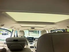 2022 Mercedes-Benz V-Class V 260 Premium — фото 16