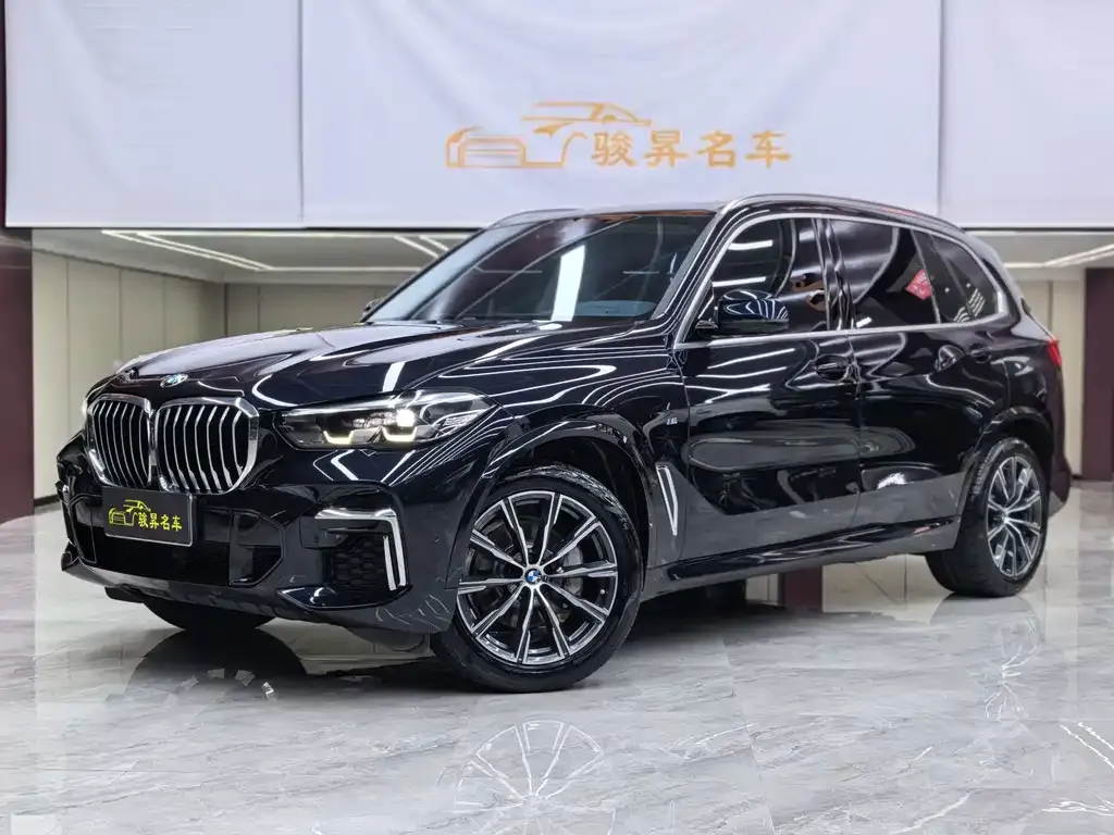 2022 BMW X5 30Li M