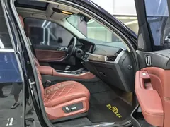 2022 BMW X5 30Li M, чёрный — фото 12