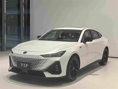2023 Changan UNI-V iDD PHEV 1.5T 113km