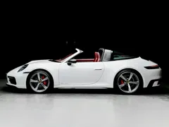 2022 Porsche 911 Targa 4 3.0T, белый — фото 3