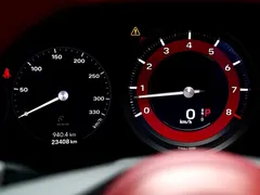 2022 Porsche 911 Targa 4 3.0T, белый — фото 8