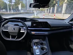 2022 Changan UNI-V 1.5T Sport — фото 10