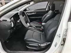 2021 Kia Cerato 1.5L CVT Youth, белый — фото 12