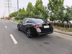 2022 Nissan Sylphy 1.6L XL CVT, чёрный — фото 10