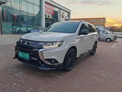 2021 Mitsubishi Outlander 2.0L 2WD 5