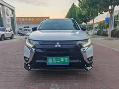 2021 Mitsubishi Outlander 2.0L 2WD 5, белый — фото 2