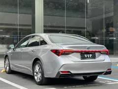 2019 Toyota Avalon Hybrid 2.5L Luxury — фото 6