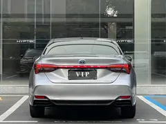 2019 Toyota Avalon Hybrid 2.5L Luxury — фото 9